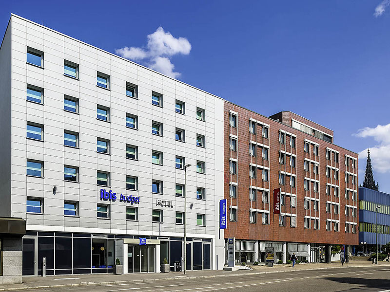 Ibis Ulm City Exteriör bild